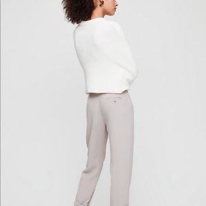 Aritzia Pants - Aritzia Wilfred Pant/Slacks Aritzia Pants - Aritzia Wilfred Pant/Slacks